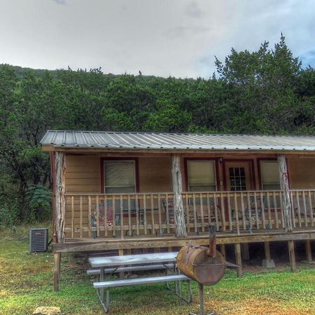 Riverstone Cabins Hotel Leakey ภายนอก รูปภาพ